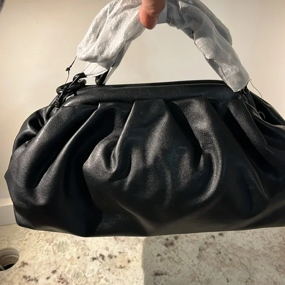 Badgley Mischa Vegan Leather frame clutch. Black - Picture 5 of 11